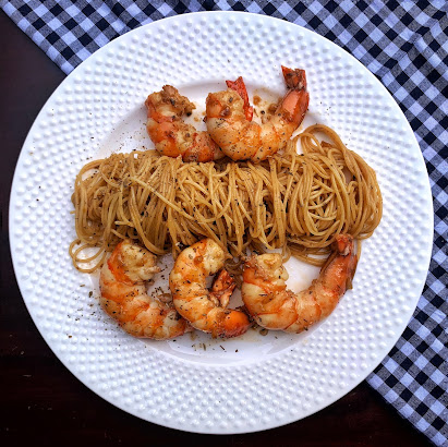 Garlic Butter Prawn (Shrimp Scampi) Pasta Recipe   