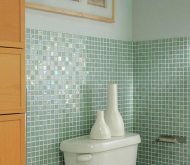 Home Interior Design And Interior Nuance: Bathroom glass tile designs