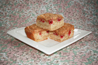 Raspberry and apple crumble squares