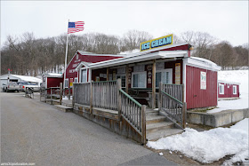 Sirope de Arce en New Hampshire: Stuart and John’s Sugar House