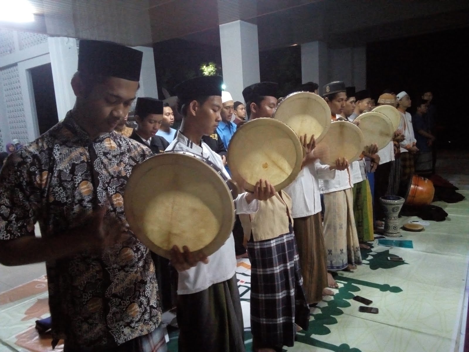 Yuk Kenali Lebih Jauh Alat Musik Rebana