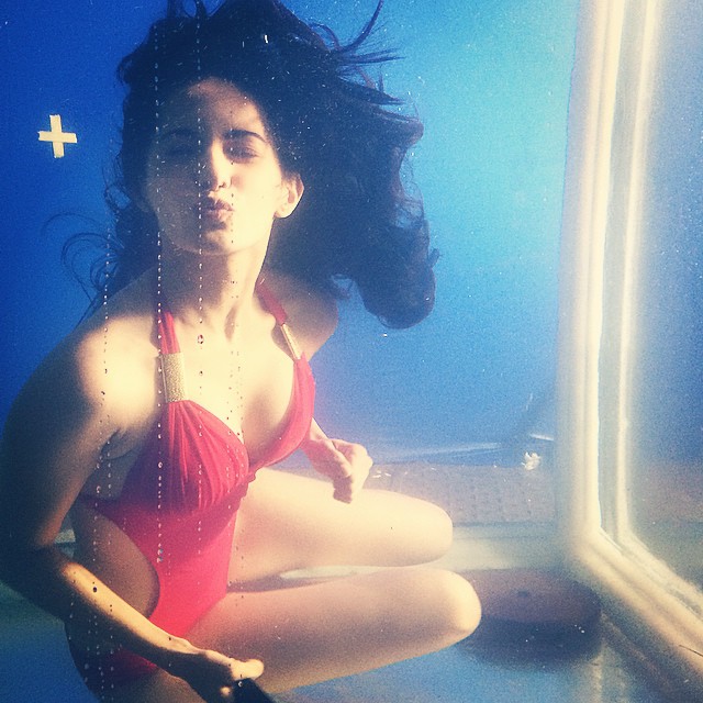 Underwater Pics of Amyra Dastur in Bikini