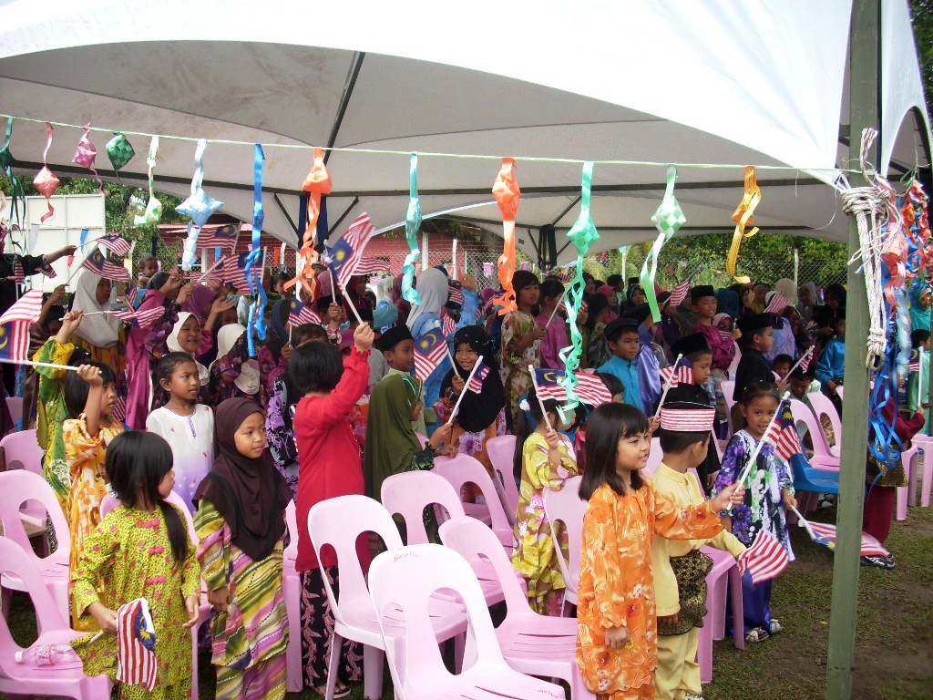 SK. BANTING, SIPITANG: SAMBUTAN HARI RAYA DAN MERDEKA 