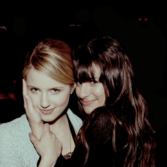 dianna agron and lea michele kiss. Dianna Agron amp; Lea Michele