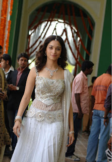 Tamanna Bhatia sexy