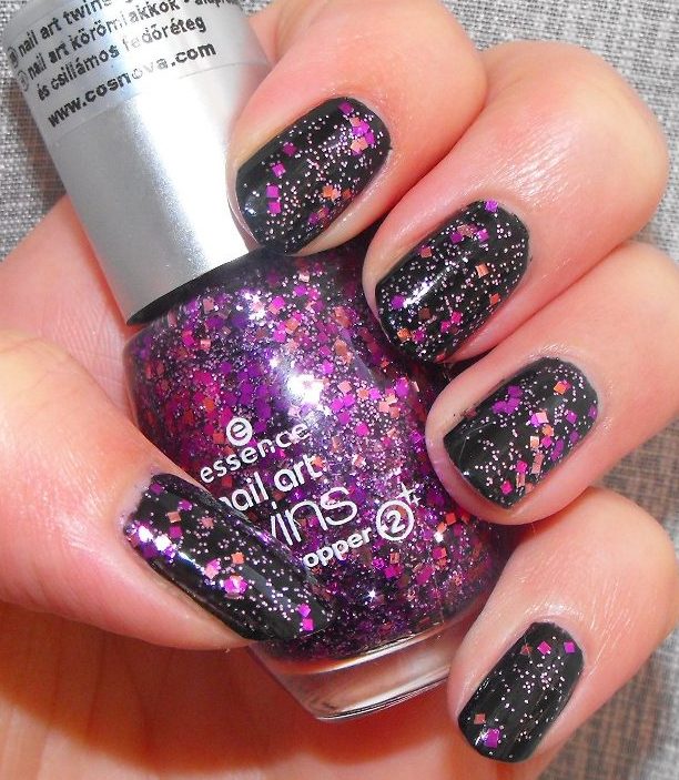 Evinde's Blog: Nail of the Day: Essence - Louise