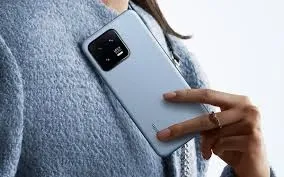 شاومي 13 سعر و مواصفات  افضل هاتف بمعالج قوي SD 8 GEN 2 لسنة 2023  Xiaomi 13