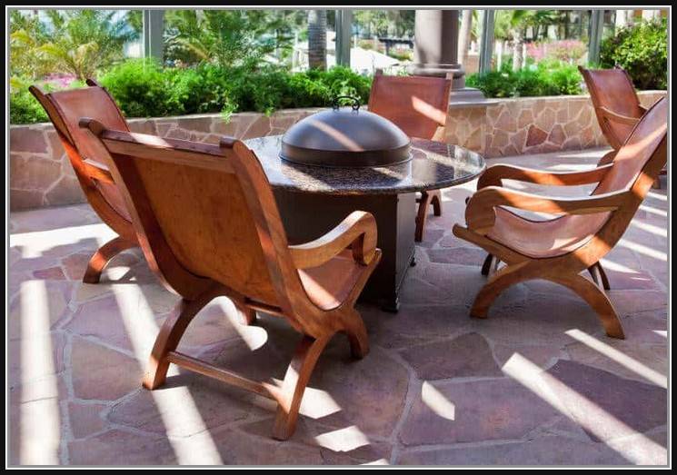 good chairs for around a fire pit