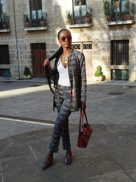How To Style A Plaid Ladies Pantsuit: Powersuit Trend For Women