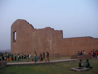 Martyred Intellectuals Memorial(বুদ্ধিজীবি স্মৃতি সৌধ)