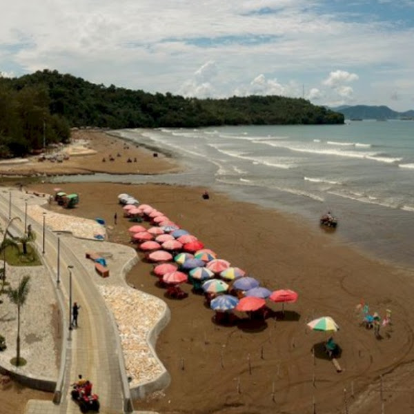 3 Kegiatan Menyenangkan Bisa Dilakukan di Pantai Air Manis Padang, Apa Saja?   