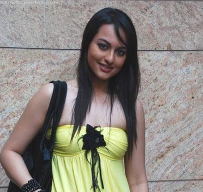 Sonakshi Sinha Hot