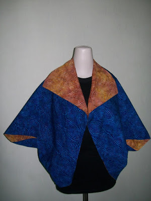 Bolero Batik 2 Sisi Side Warna Biru dan Coklat Bolak Balik