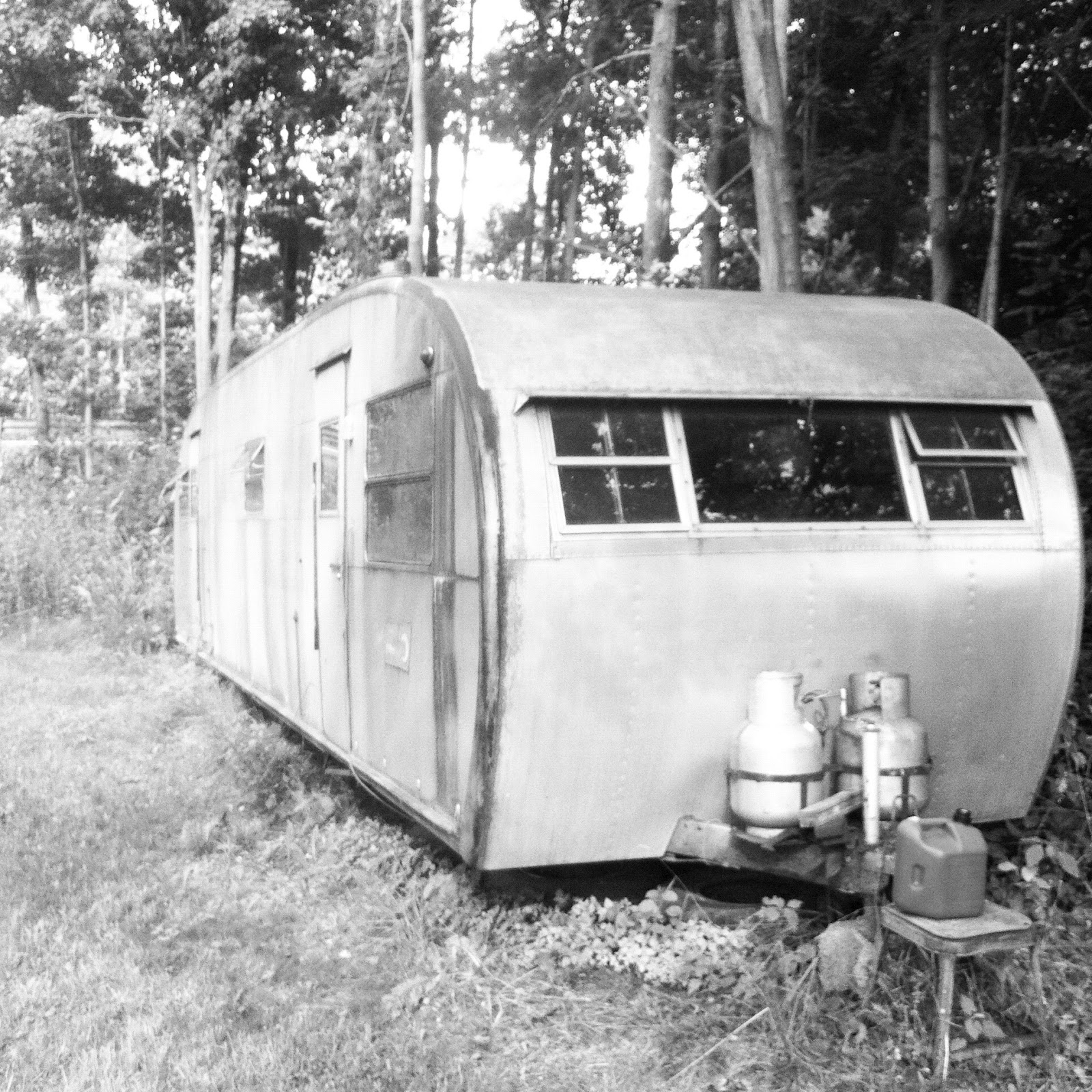 Tincan Trading Post: Royal Spartanette Travel Trailer - For Sale