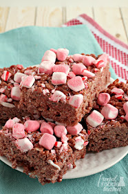 A classic no-bake treat get a festive twist perfect for the holidays in these Peppermint Hot Chocolate Krispies Treats.
