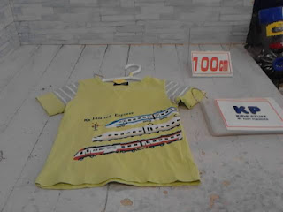 中古品　子供服　100㎝　KP　電車プリント　半袖Tシャツ　298円
