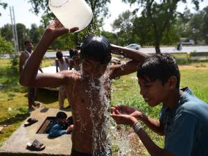 পাকিস্তানে প্রচণ্ড দাবদাহে ২০০ জনের প্রাণহানি