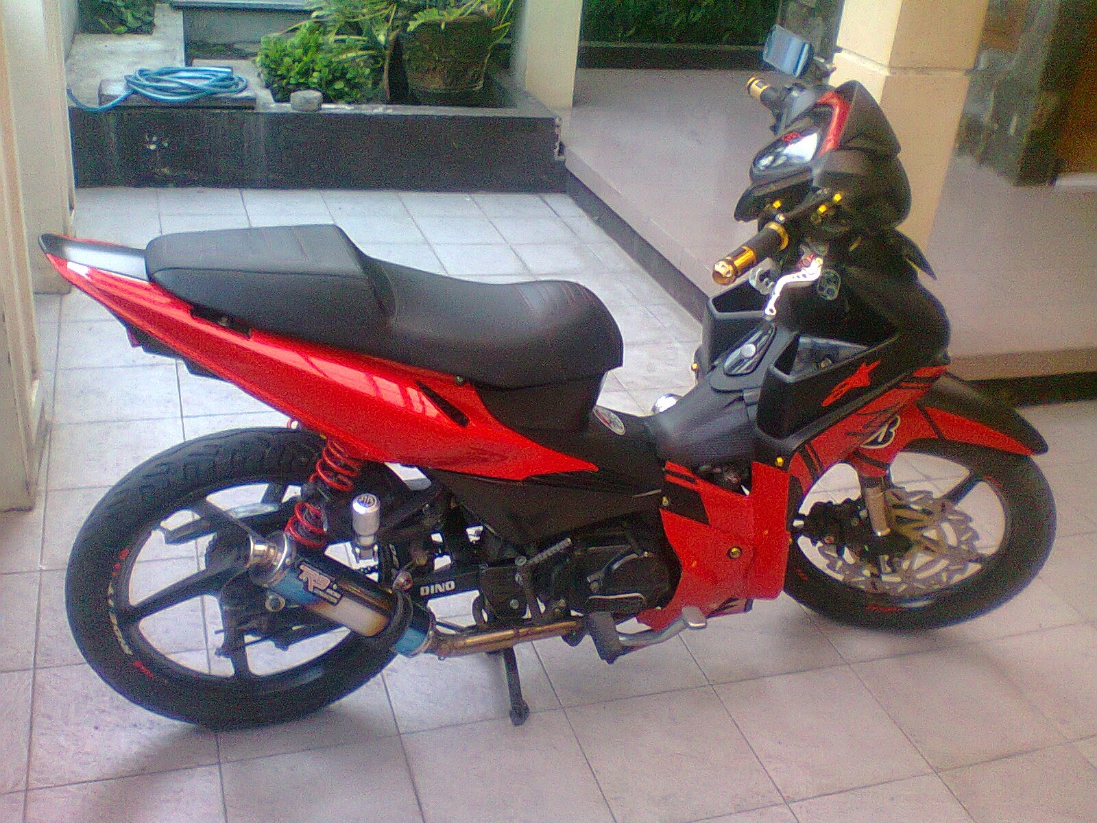 Kumpulan Modifikasi Motor Revo Tahun 2011 Terbaru Modifikasi Style