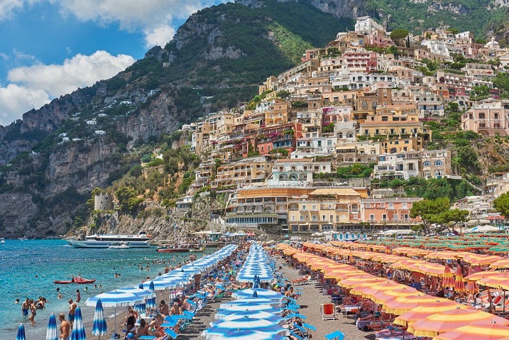 Positano, Desa Indah dari Abad Pertengahan