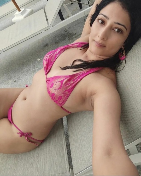 Niharica Raizada bikini selfie bollywood actress