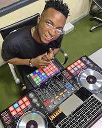 15 Award-Winning DJs in Nigeria