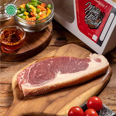 Pesan Menu Steak di Steak Hotel by Holycow