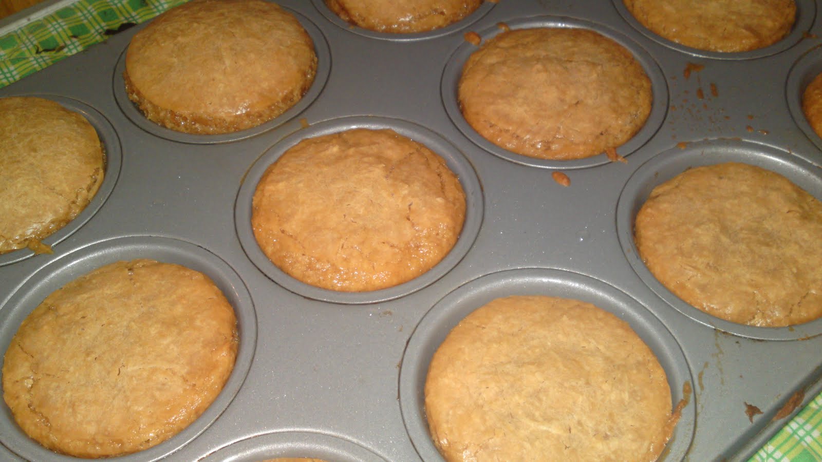 Azimah Kitchen: Bingka tepung pulut (kuih Lama)