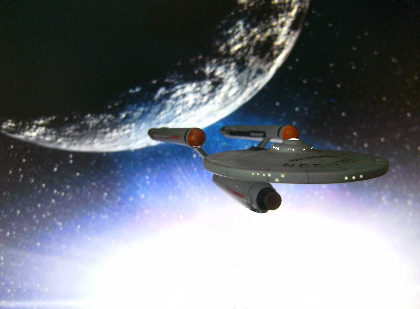 Happyscale-Modellbau: Star Trek wallpapers (models with digitally ...