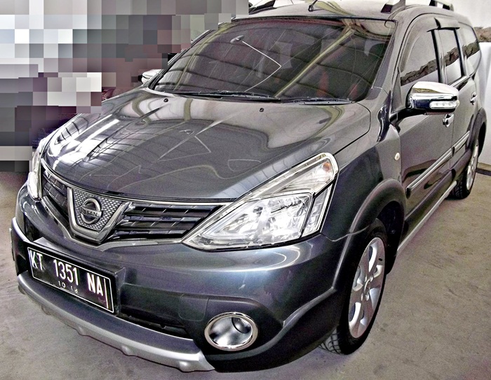 IKLAN BISNIS SAMARINDA Dijual  Mobil  Nissan Grand  Livina  X  