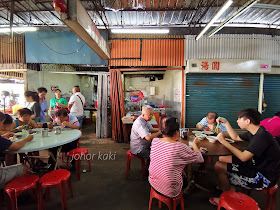 Famous No Name Fish Ball Noodles @ Mengkibol River Hawker Centre in Kluang Johor