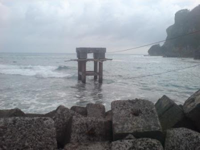 Pantai Sadeng (BENGAWAN SOLO PURBA)