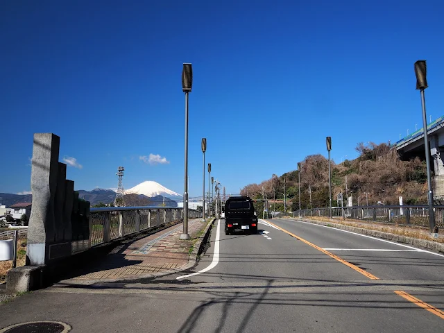 川音川　籠場橋　富士山