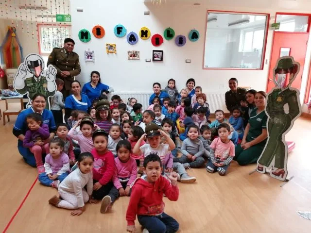 Pequeños carabineros por un día