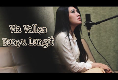  Lagu terbaru yang kali ini admin akan berikan yaitu milik Via Vallen Banyu Langit Download Lagu Banyu Langit Via Vallen Mp3 Koplo 2018