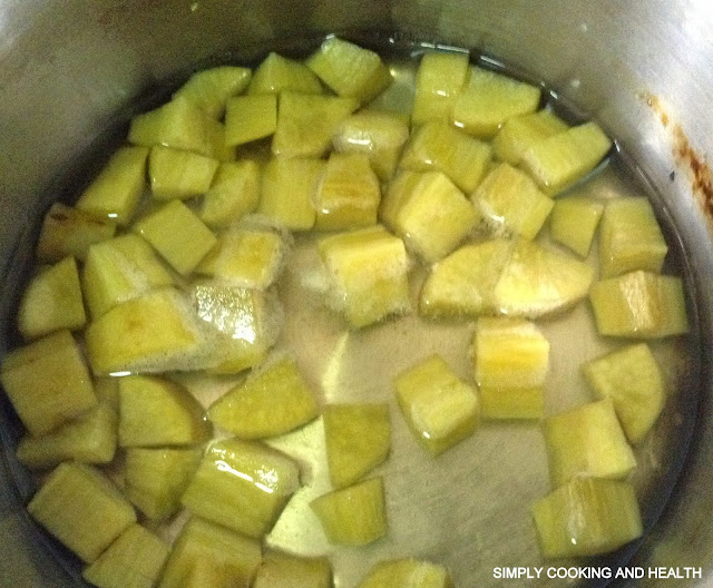 Boiling sweet potato