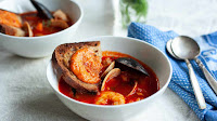 JULIA CHILD’S BOUILLABAISSE: A CLASSIC FRENCH RECIPE 