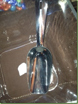 Candy buffet scoop