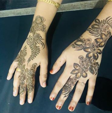 SIMPLE MEHANDI DESIGNS