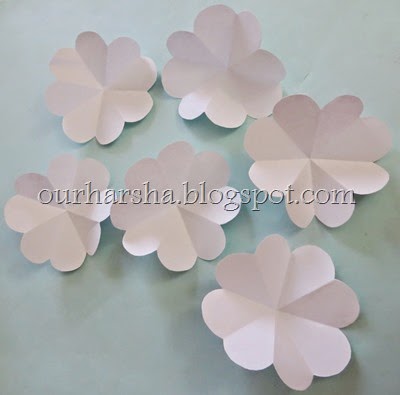 white 6 petal paper flowers (13)