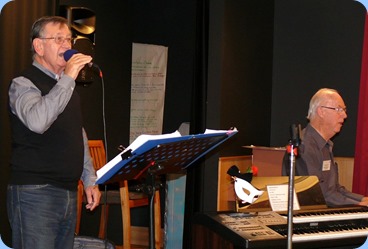 Len Hancy (vocals) and Peter Brophy on Korg Pa3X entertaining us. Photo courtesy of Dennis Lyons.