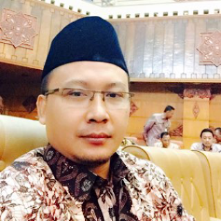 anggota pansus tambang Hadinuddin