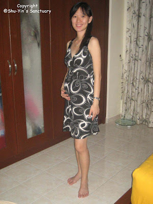 21 weeks pregnant. 21 weeks pregnant - a dress