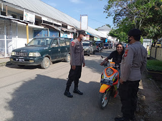 Lakukan Patroli Pasar, Personil Polsek Enrekang Berikan Jaminan Keamanan