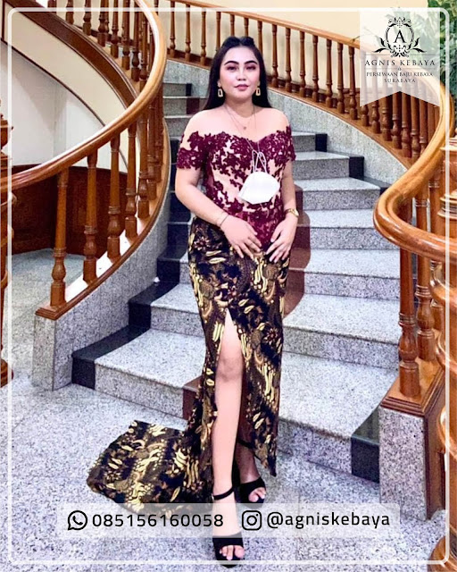 SEWA KEBAYA WISUDA MURAH SURABAYA