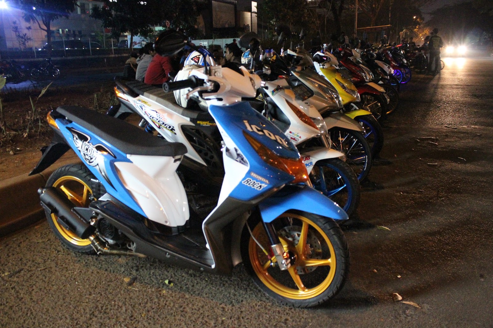 Download Koleksi Modifikasi Motor Scoopy Thailand Terbaru Palm