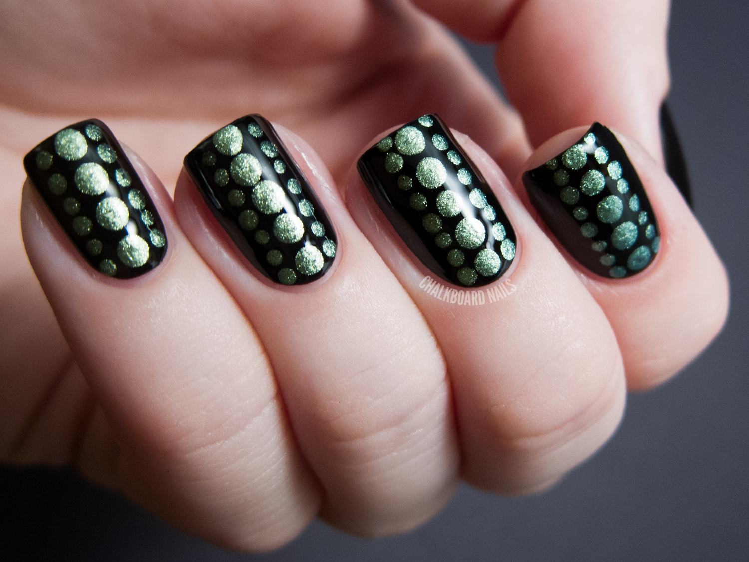 Reptilian Dot Nail Art | Chalkboard Nails | Nail Art Blog