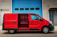 Nissan NV300 Panel Van (2017) Side