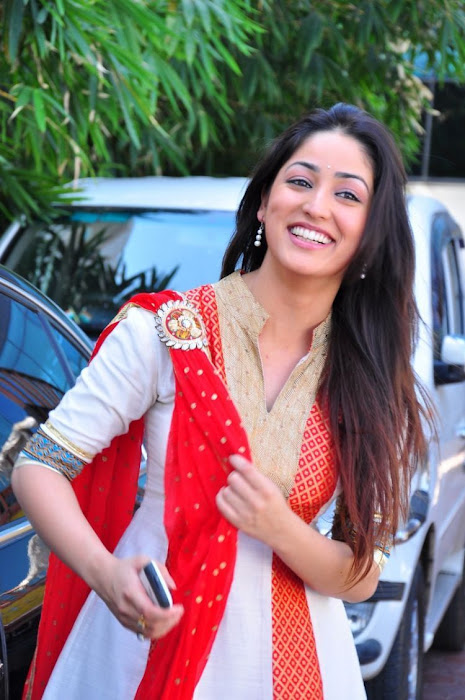 yami gautam hindi drama serial glamour  images