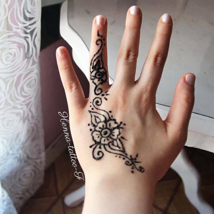  Henna  Tattoo By F Tutoriel tatouage henn   Motif facile 