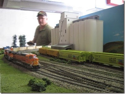 IMG_6022 LK&R Layout at the Three Rivers Mall in Kelso, Washington on April 14, 2007